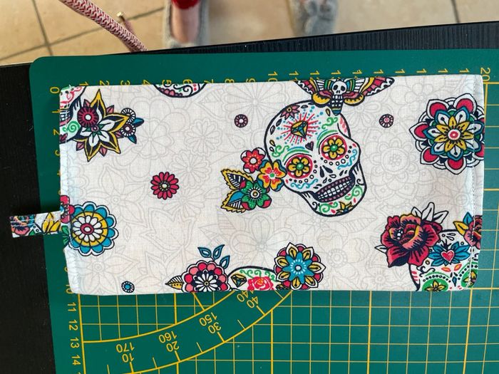 Jolie pochette rangement sac à mains chouchous maquillage papiers neuve - photo numéro 9