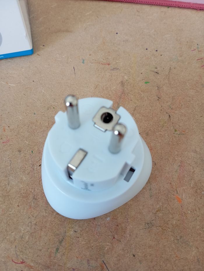 Adaptateur prise France royaume uni - photo numéro 5