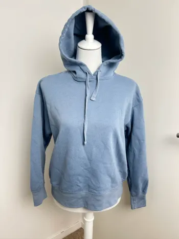 Sweat bleu pastel Zara style Stockholm taille S