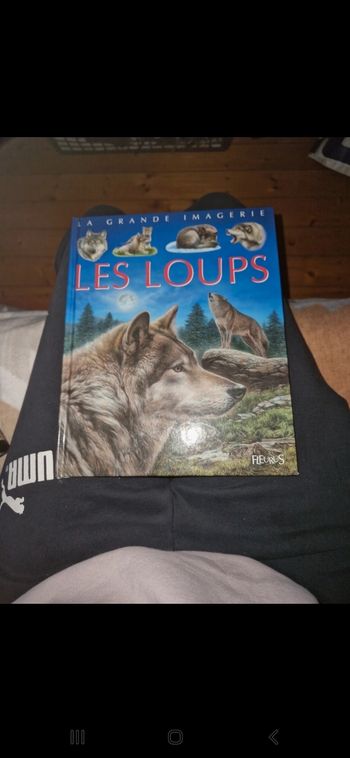 Livre "les loups"