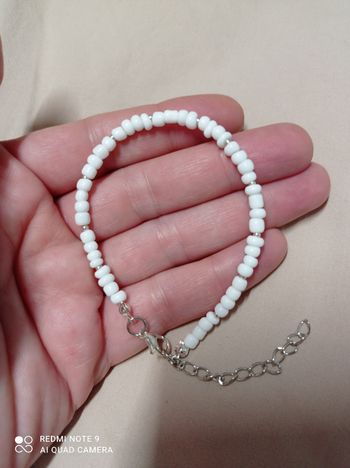 Bracelet en perles couleur au choix, plusieurs couleurs disponibles,vendu à l'unité 