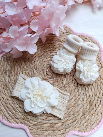 Chaussons + bandeau fleur