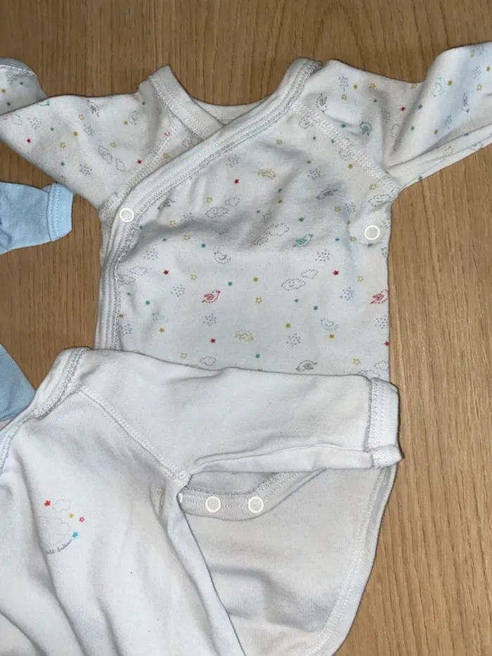 Lot de 3 bodies Petit Bateau - Taille Naissance - photo numéro 2