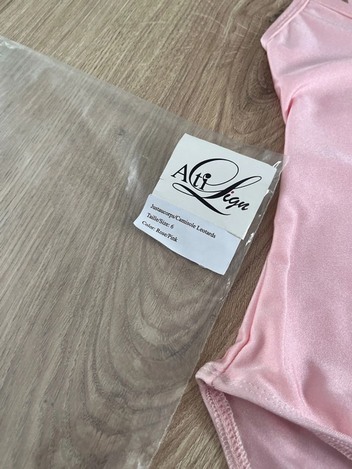 Maillot de danse justaucorps fille taille 6 ans neuf sous blister - photo numéro 2