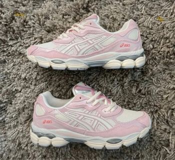 Chaussure Asics gel nyc rose