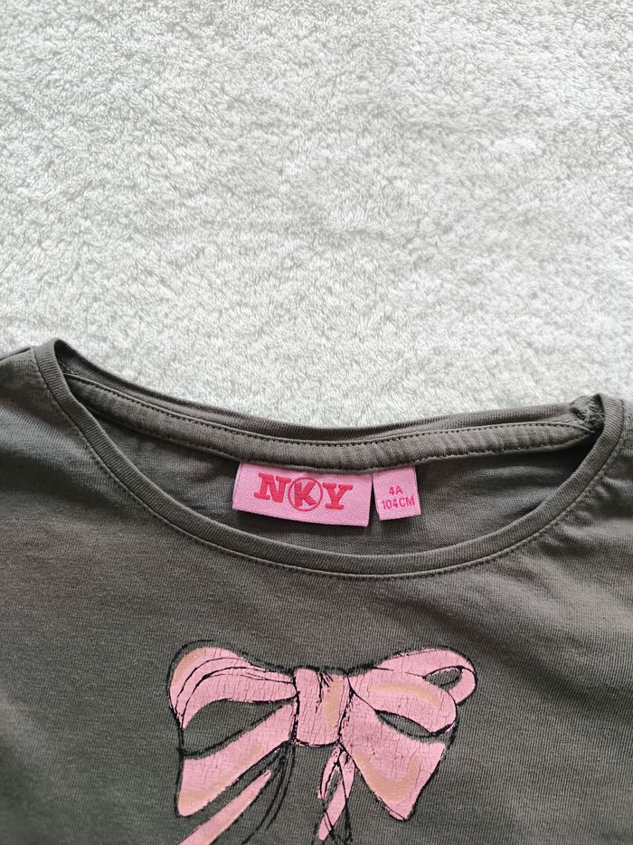 T-shirt 4 ans - photo numéro 4