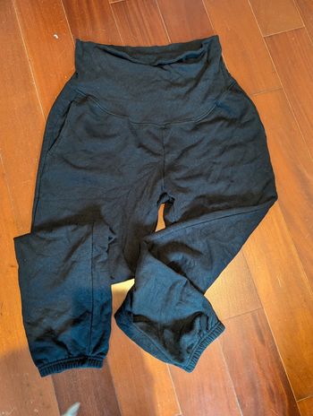 Lot 2 joggings grossesse T.42