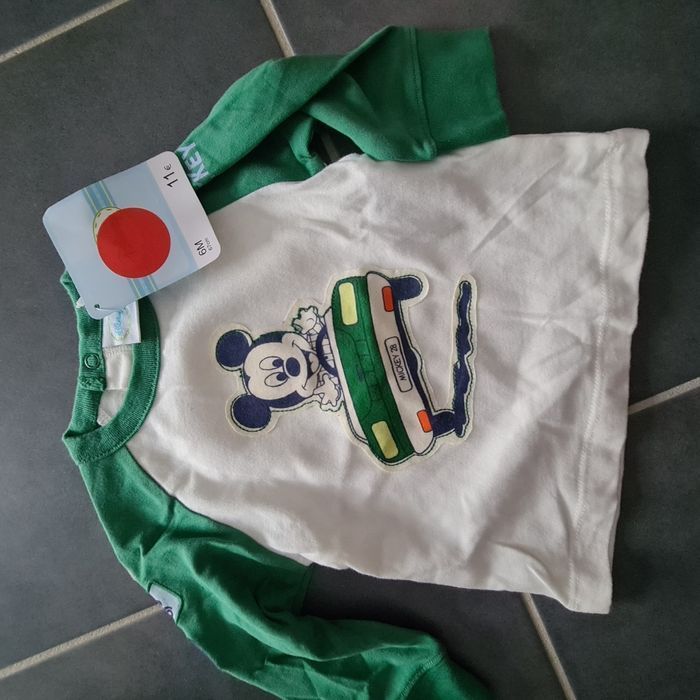Tee shirt mickey 6 mois