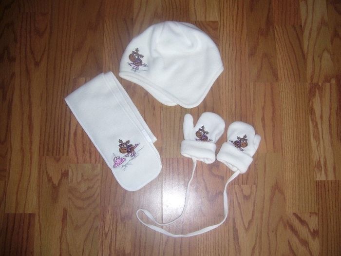 Lot bonnets, écharpes, gants 3-6 mois Neuf - photo numéro 2