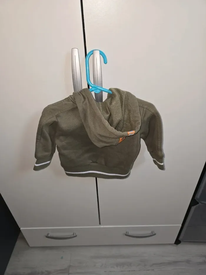 Veste - photo numéro 2