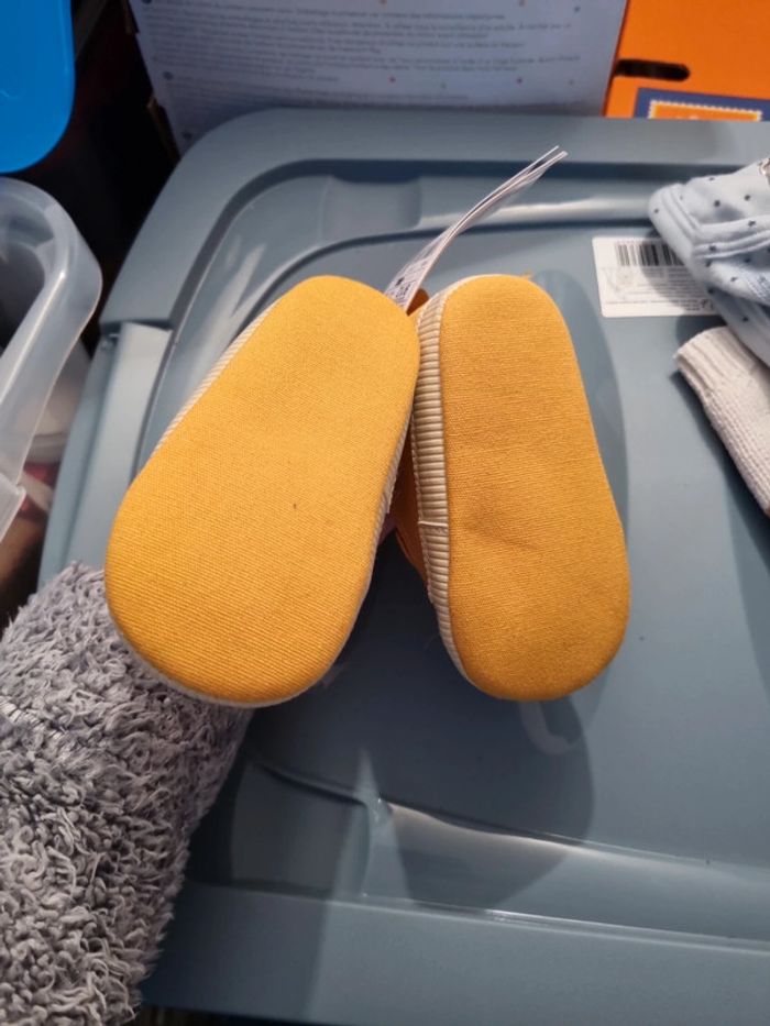 Basket neuve bébé - photo numéro 2