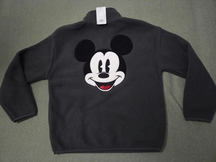 Sweat Polaire logo Disneyland Paris Mickey taille XL +1 cadeau Disney offert - photo numéro 2