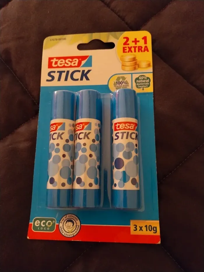 Lot 3 stick de colle - photo numéro 2