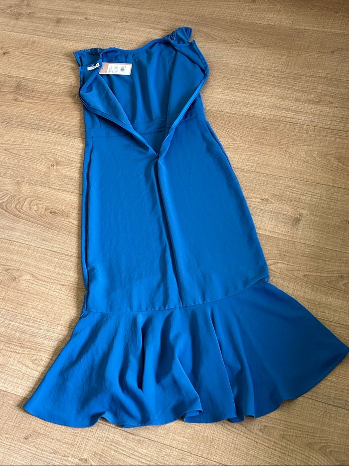 Robe longue bleue neuve avec dentelle BGN Workshop taille 38 - photo numéro 8