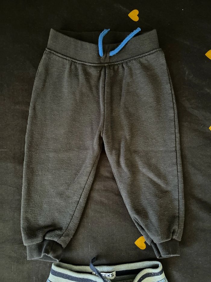 Lot pantalon. - photo numéro 3
