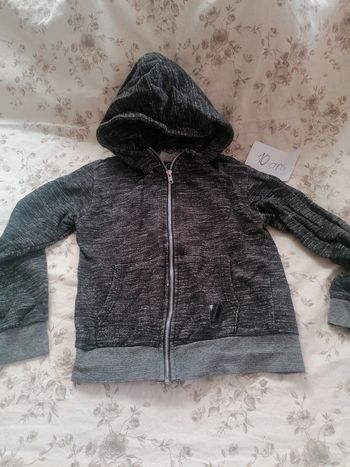 Veste zippé cabaneli 10 ans
