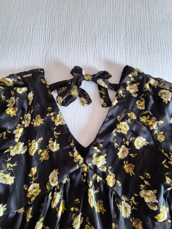 Robe fluide fleurie noire et or Senes M / L - photo numéro 10