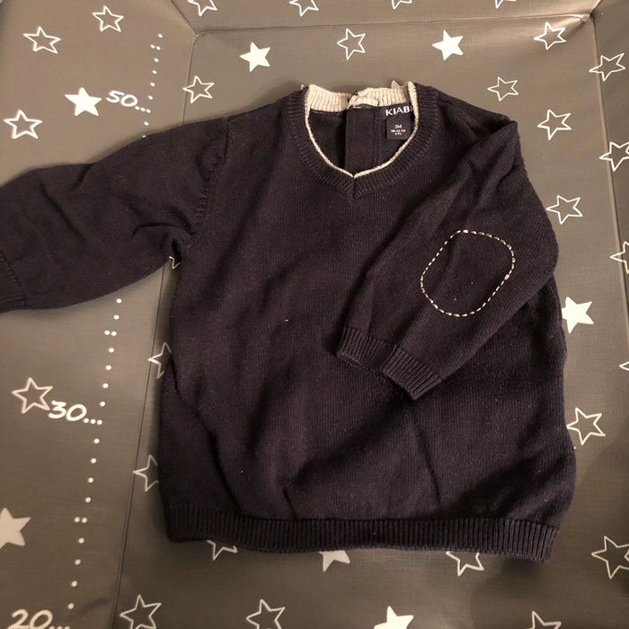 Pull noir très bon état kiabi 3 mois
