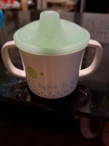 Tasse à bec