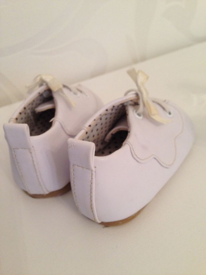 Chaussure Bébé Pointure 18/19 - photo numéro 3