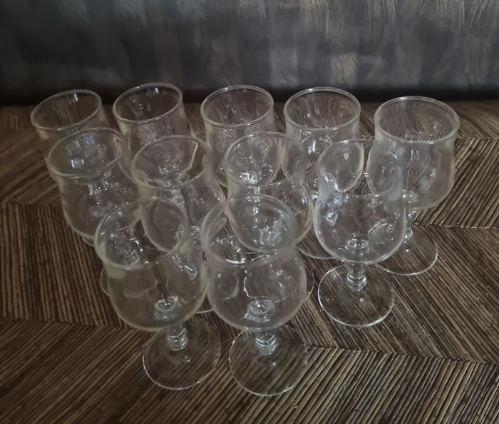 Ensemble de verres à pieds 36 pièces Arcoroc - photo numéro 9