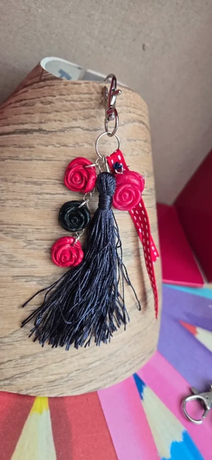 Porte clef rose divers Fimo Neuf - photo numéro 2