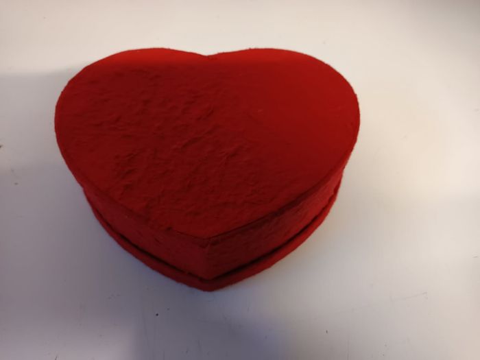 Boite cœur en très bon état. - photo numéro 4