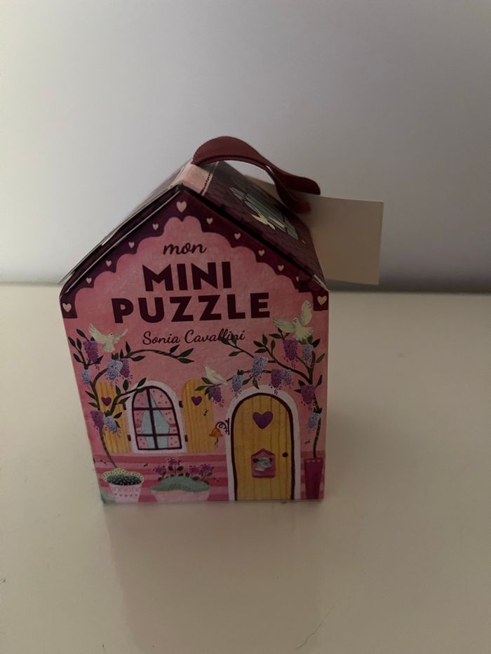 Mini puzzle