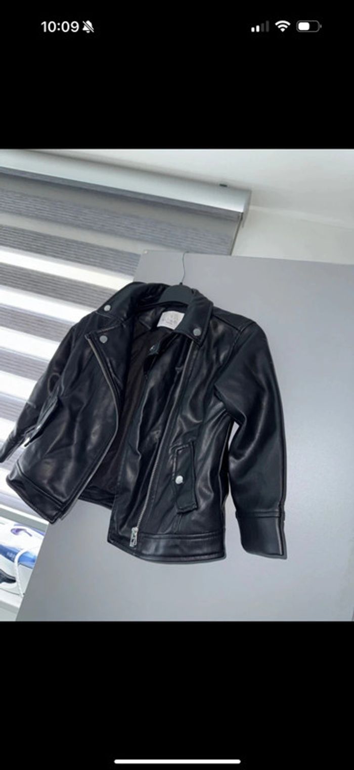 Veste zara filles 110 tres bonne etat Zara - photo numéro 3
