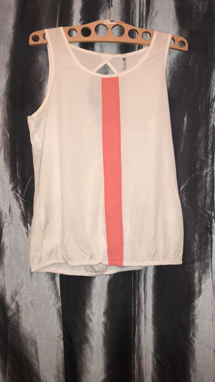 Haut blanc/corail