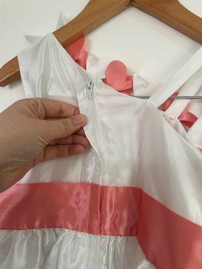 Robe de fête 6 ans - photo numéro 3