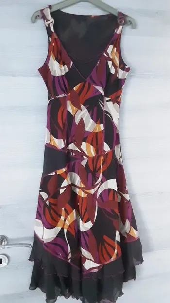 Robe mi-longue taille 1/38