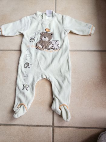Pyjama velours taille 3 mois