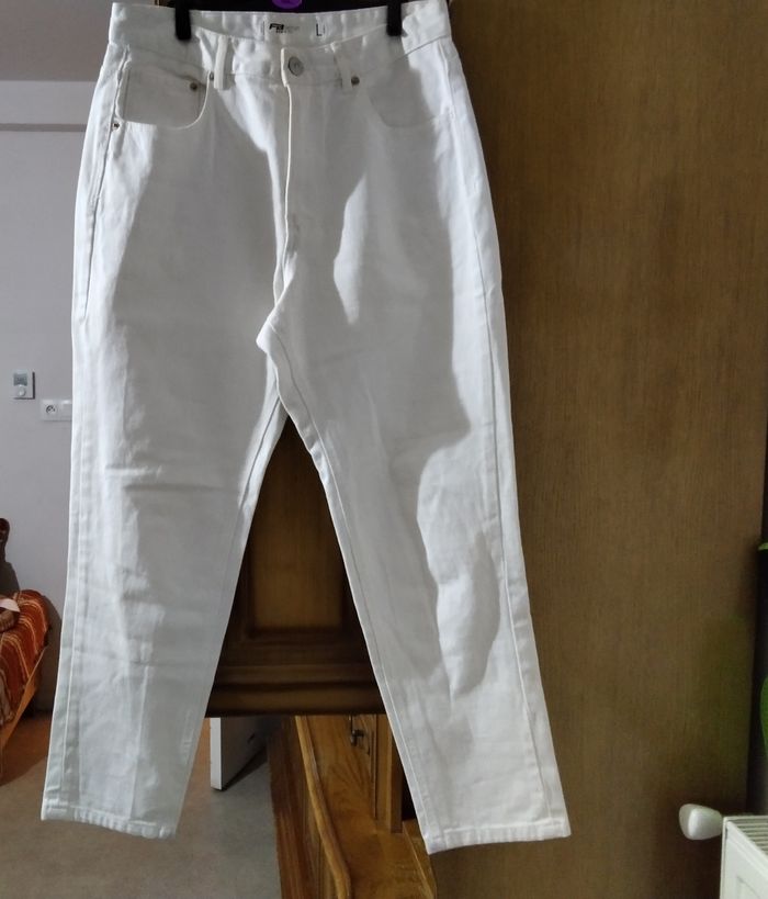 3 pantalons t40 - photo numéro 4