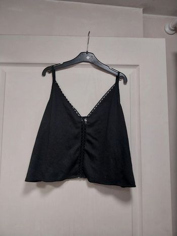 Top court femme divided 38