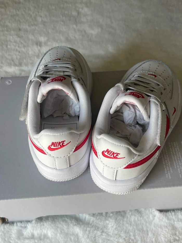 Basket Nike force one - photo numéro 3