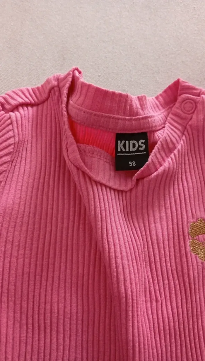 Pull wibra taille 98-3ans - photo numéro 2