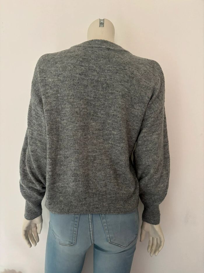 🌺Pull en maille gris avec collier doré Taille XS/34🌺 - photo numéro 5