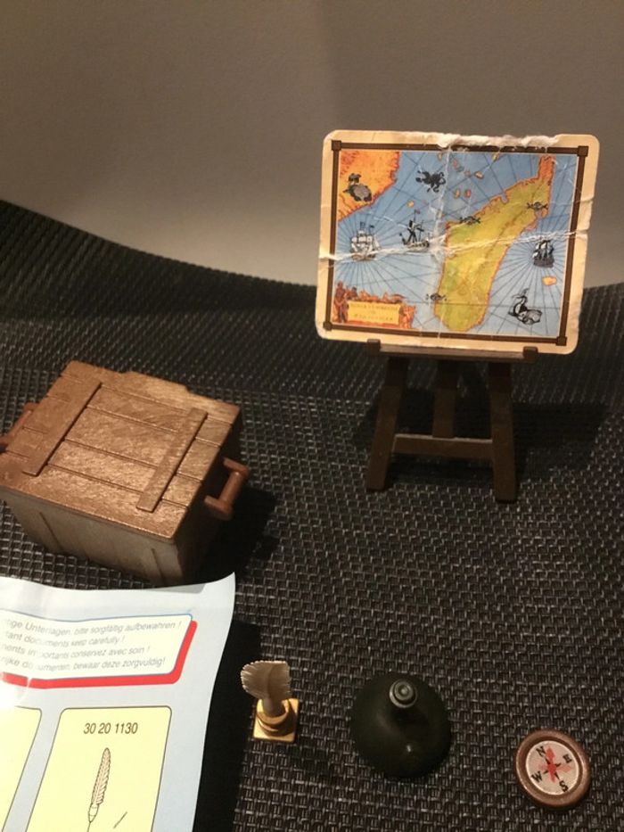 Playmobil figurine capitaine pirate 4293 avec plumier et accessoires - photo numéro 5