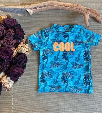 T-shirt taille 9/12 mois