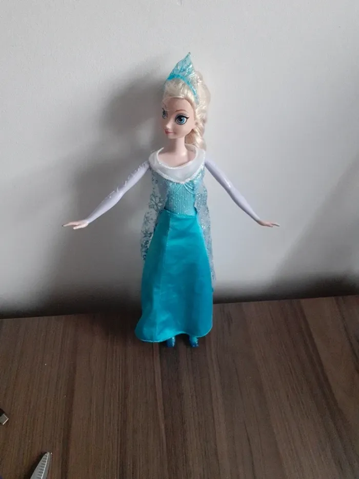 Poupées mannequin La Reine des Neiges - photo numéro 9