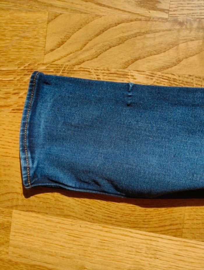 Jean Wrangler - Taille : 27 - photo numéro 7