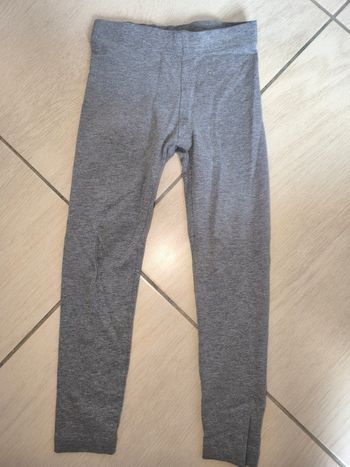 Legging gris Kiabi 4 ans excellent état 