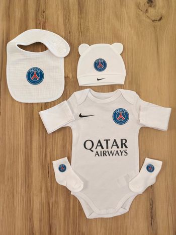 Ensemble bébé foot cadeau de naissance paris psg