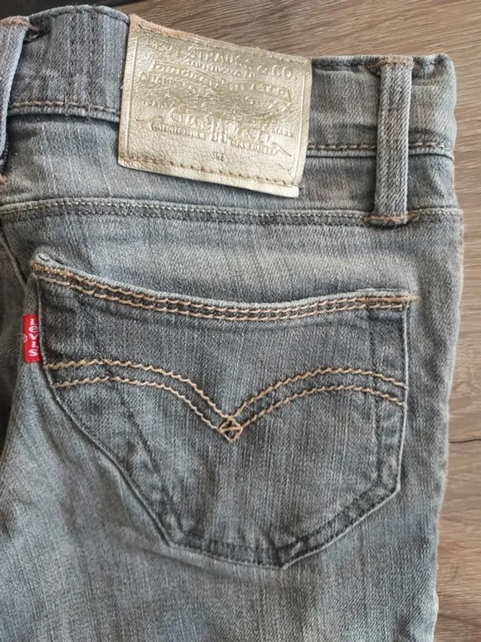 Jeans  Levi's 8ans - photo numéro 2