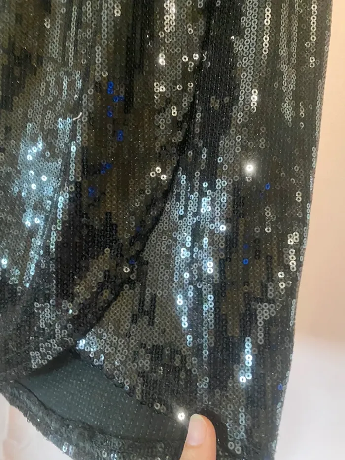 Robe de soirée sequins - photo numéro 5