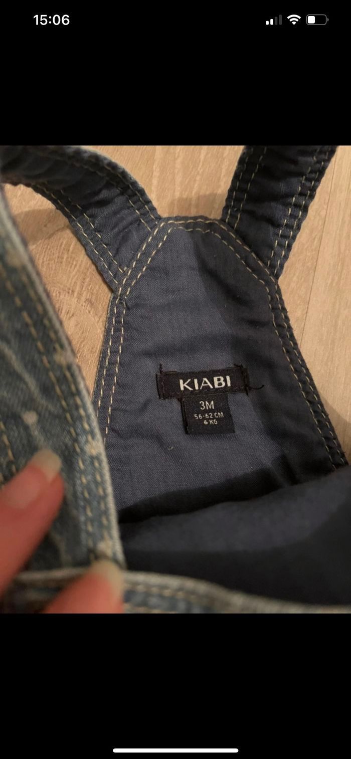 Robe salopette jamais porté - photo numéro 2