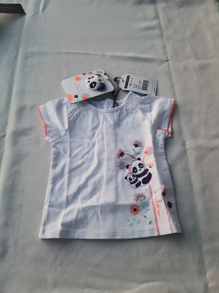 Tee-shirt Sergent Major taille 9 mois et marionnette à doigt neuf avec étiquettes