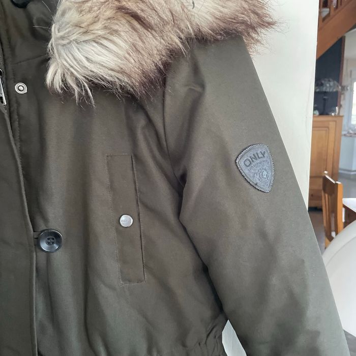 Parka kaki à capuche fausse fourrure Only Taille M doublure matelassée hiver chaud V049 - photo numéro 5