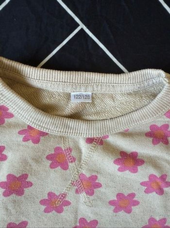 Lot fille – Robe sweat à fleurs + t-shirt manches longues emojis - photo numéro 6